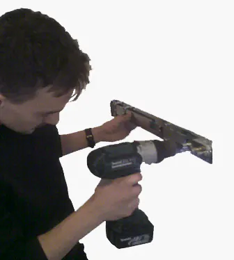 Einbruchschutz-Tuer-Panzerriegel-Duesseldorf-Wiederhergestellt Kopie Türsicherung mit Panzerriegel in Düsseldorf mit mr. Lox Schlüsseldienst.